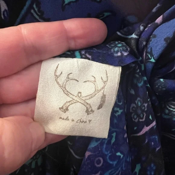 Kiss the sky blue jay skirt - Picture 7 of 7